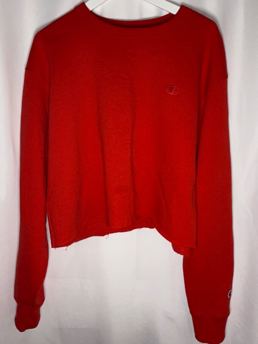 Champion Red Cropped Crewneck Sweatshirt Raw Hem Logo
